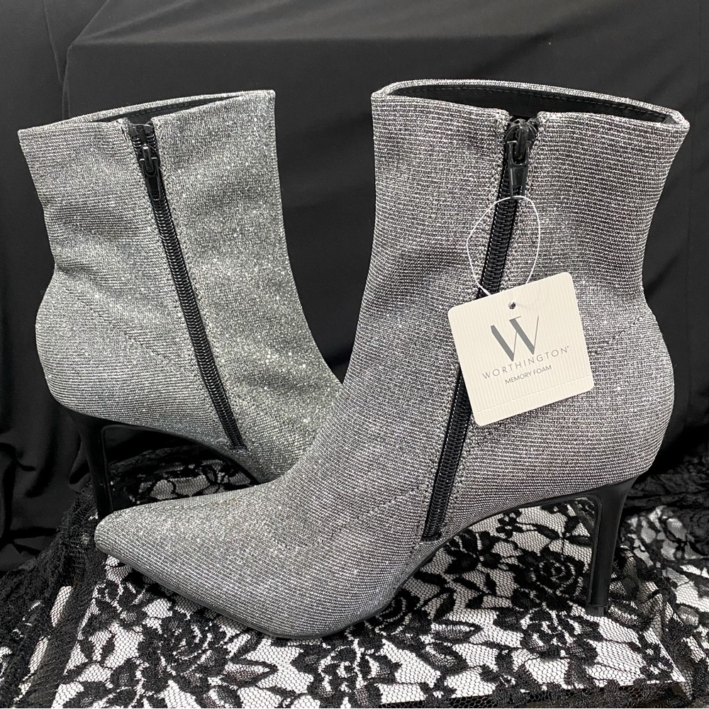 Ankle Metallic boots